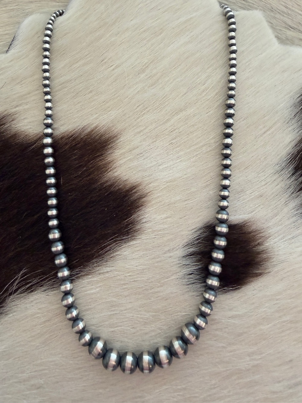 ❤️ 18” 3mm to 8mm Graduated Desert Pearls Navajo Beads Necklace Sterling Unisex - Picture 3 of 9